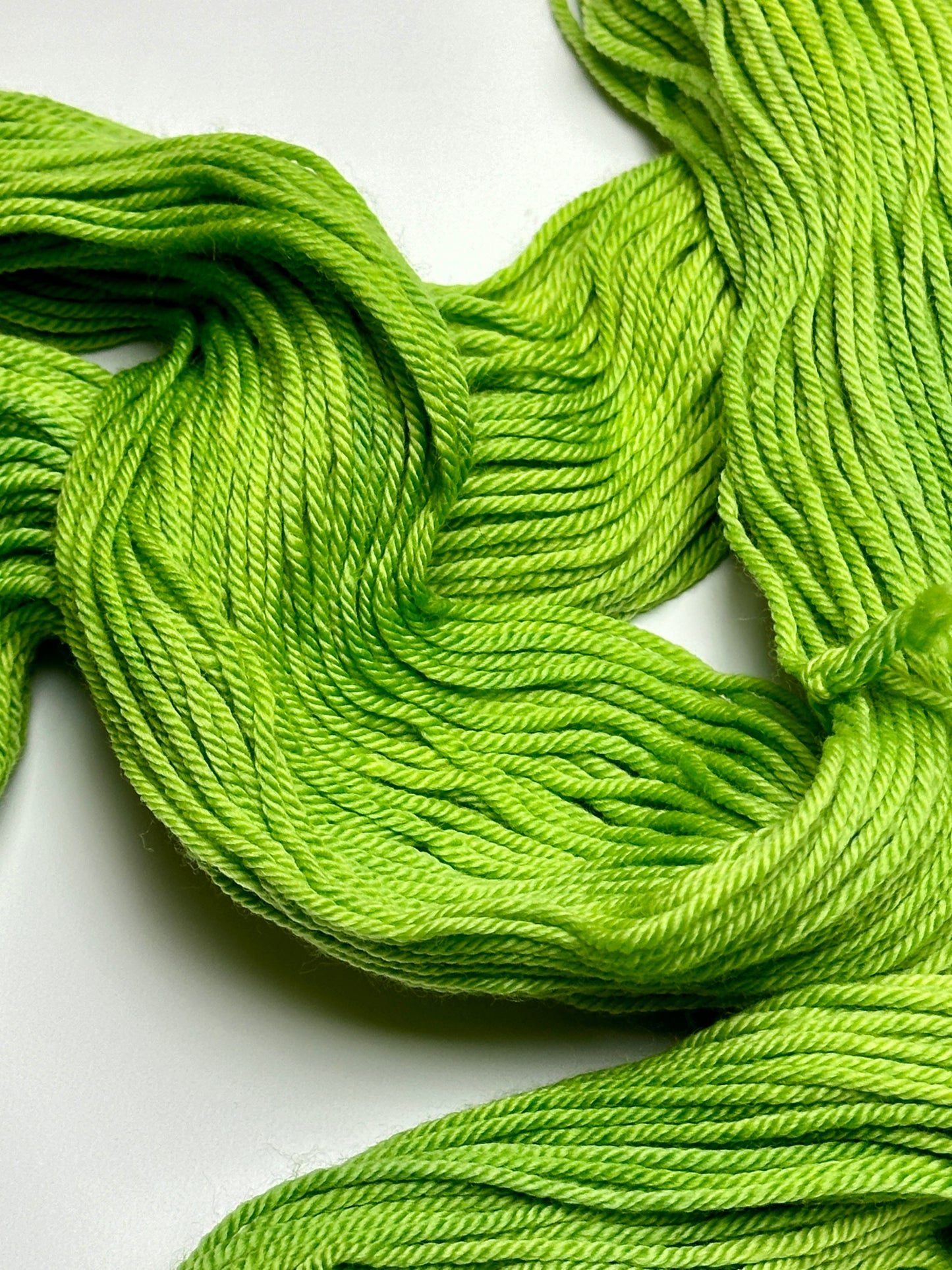 Budding Leaves - 100% Extra Fine Superwash Merino Wool 19.5 micron