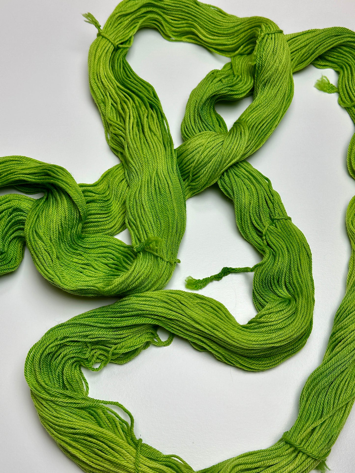 Budding Leaves - 100% Extra Fine Superwash Merino Wool 19.5 micron